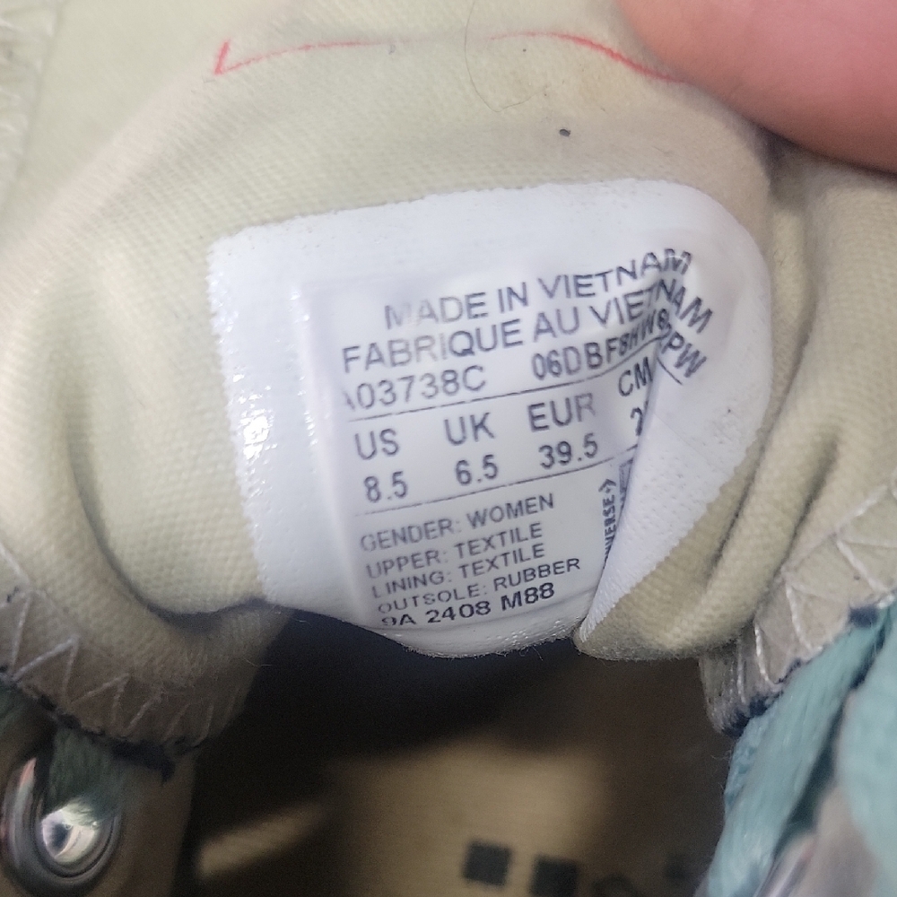 Womens 8.5 Converse Wmns Chuck 70 High 'Mystic Symbols'.  Excellent Condition. - Picture 7 of 10